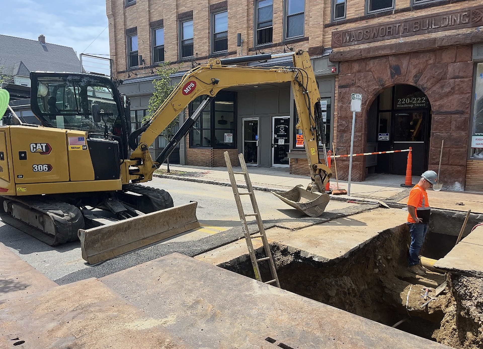 Underground utility installation — Mass Pipeline Services